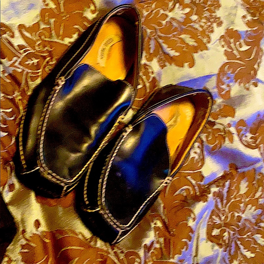 Black Italian leather men’s loafers